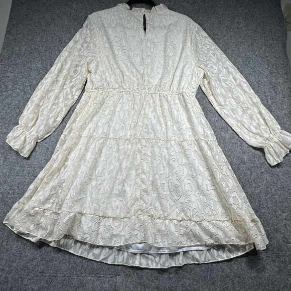 Shein Beautiful Antique White Cream Gold Animal Print Accent Cheetah Womens XL - Picture 2 of 8